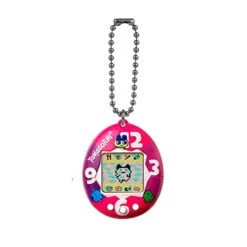 Bandai Bandaï Tamagotchi Original - Purple-Pink Clock Shell With Chain - The Original Virtual Reality Pet - Watch Your Character Grow And Play Games - Retro 90s Toy Keychain