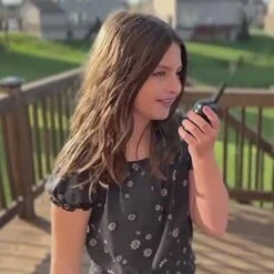 Wishouse Walkie Talkies For Kids Rechargeable With USB Charger 6000mAh Battery,Outdoor Camping Games With Flashlight Lanyard,Toys For Girls,Halloween Xmas Birthday Gift For Children 2 Pack Pink Purple -Folkmanis Toys Shop 411dlvmfghL