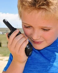 Wishouse Walkie Talkies For Kids Adults Rechargeable Long Range,Family Walky Talky,Outdoor Camping Games Indoor Toys Birthday Xmas Gift For Boys Girls Children 4 Pack