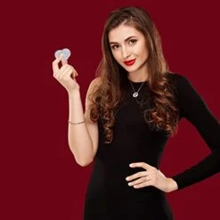 TOYANDONA 200pcs Pirate Coins Treasure Coins Plastic Vintage Coin Toy Coin Chips Jewelry Playset Halloween Party Supplies Activity Game Piece -Folkmanis Toys Shop 41EF0bYffbL