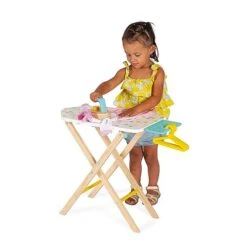 Janod Ironing Board Set – Pretend Laundry Set With Iron And Hangers – Ages 3+ Years - J06502 -Folkmanis Toys Shop 41rzRn7houL