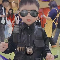Falinpitos 6PCS Police Pretend Play Toy Set Walkie Talkies Badge Costume Accessories For Kids Birthday Party Present -Folkmanis Toys Shop 519l2BJOVJL
