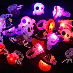 Rvikurc 50PC Christmas Light Up Rings Party Favors For Kids, Glow In The Dark Christmas Party Supplies For Girls Boys, Christmas Stocking Goodie Bag Stuffers Fillers -Folkmanis Toys Shop 51itbHAjKFL