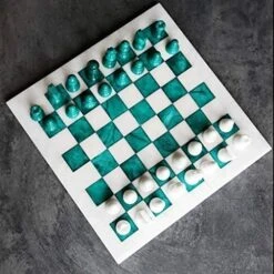 LIUHUI Crafted Chesspiece Imported Malachite Green Agate Stone Chess Set Interior Storage Space, For Gift, Adults And Children Chess Set In Toys ( Color : Checkerboard Without Storage ) -Folkmanis Toys Shop 51kanecUOxL