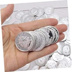 Toyvian 200pcs Pirate Gold Coin For Pirate Accessories Metal Pirate Coins Play Coins Treasures Party Decors Pretend Play Gold Coin Simulation Gold Coins Game Gold Coins -Folkmanis Toys Shop 51xgy71nXOL